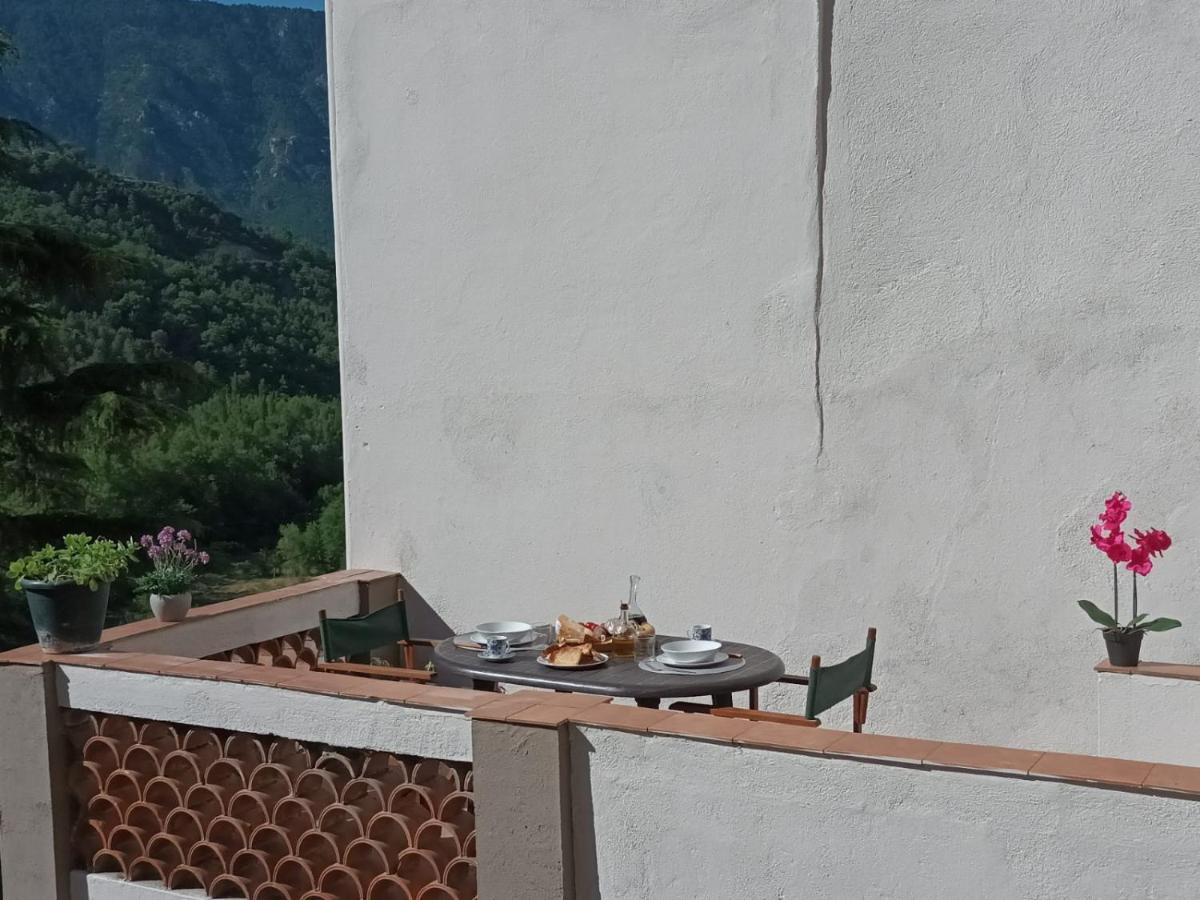Un Tros De Sal. Casa Rural A Gerri De La Sal. Villa ภายนอก รูปภาพ