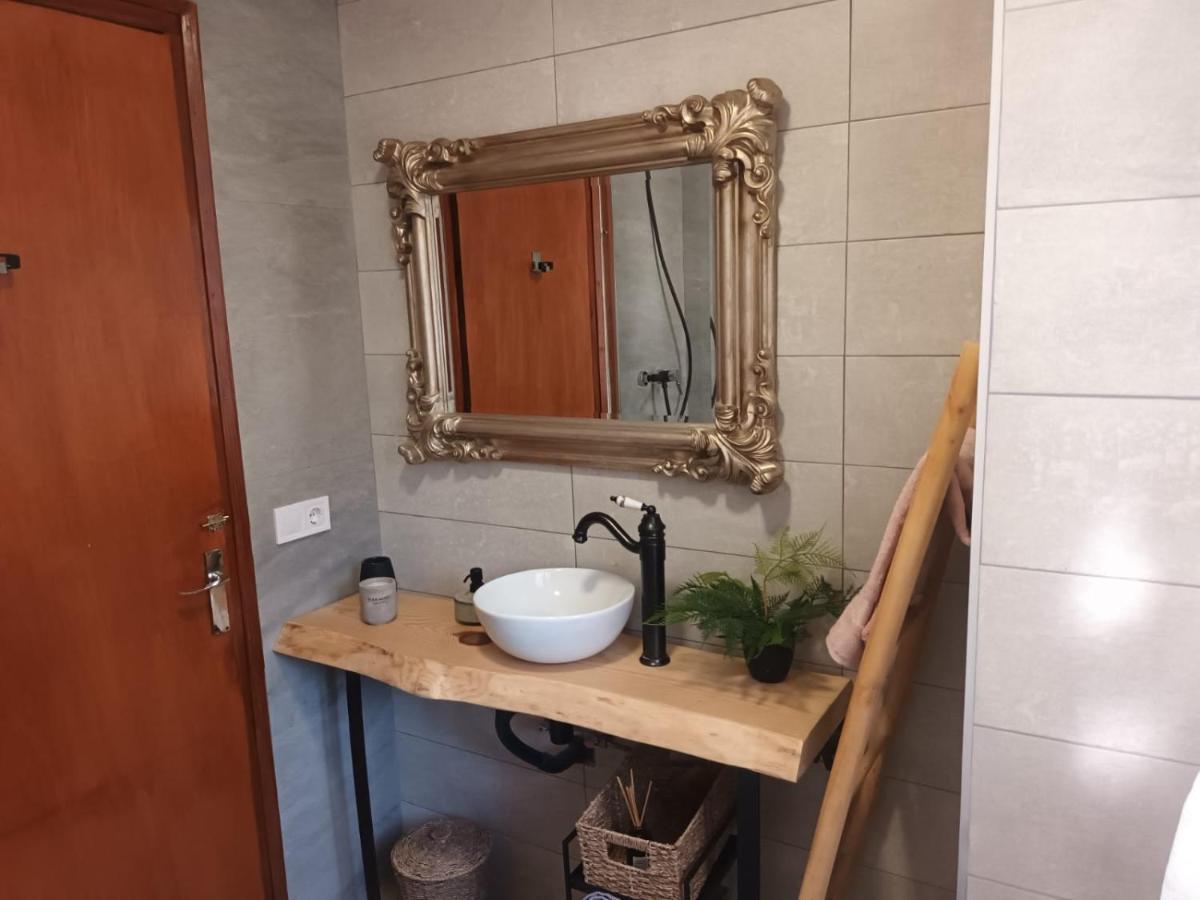 Un Tros De Sal. Casa Rural A Gerri De La Sal. Villa ภายนอก รูปภาพ